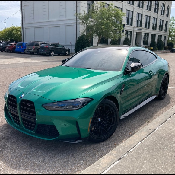 Meet your Posher, Jessica - Picture 3 of 12